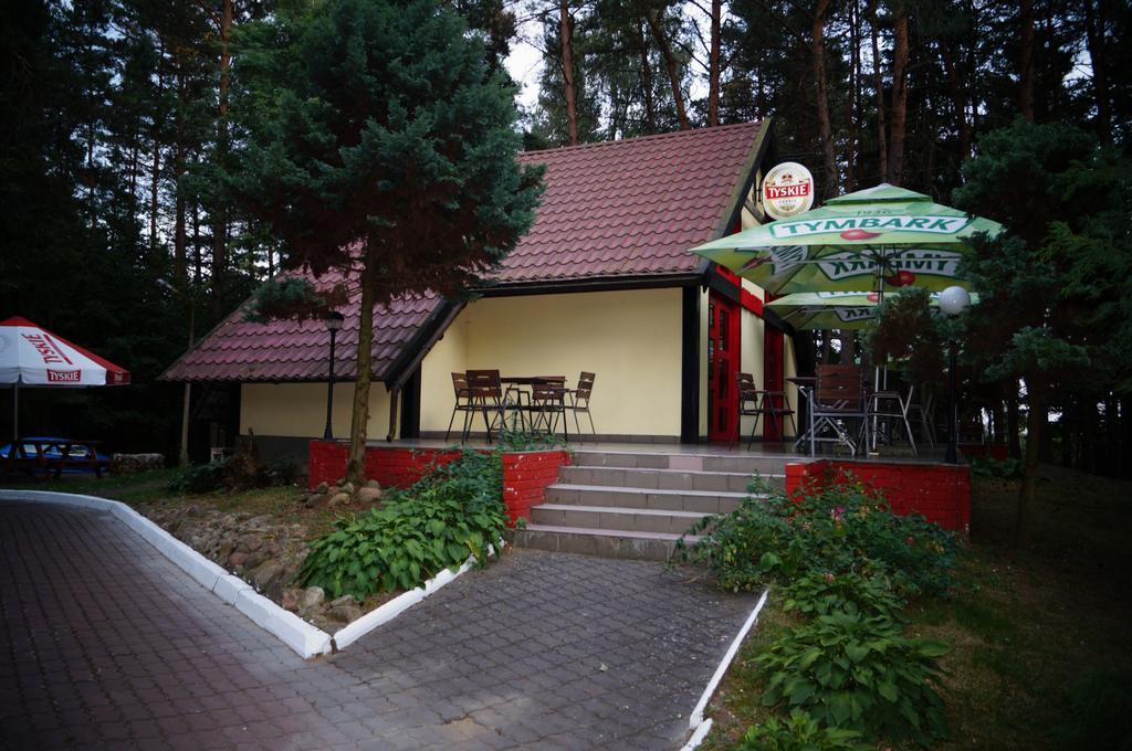Ow Inter Piast Kalbornia - Z Wlasna Plaza Z Kapieliskiem I Przystania Dąbrówno Eksteriør billede