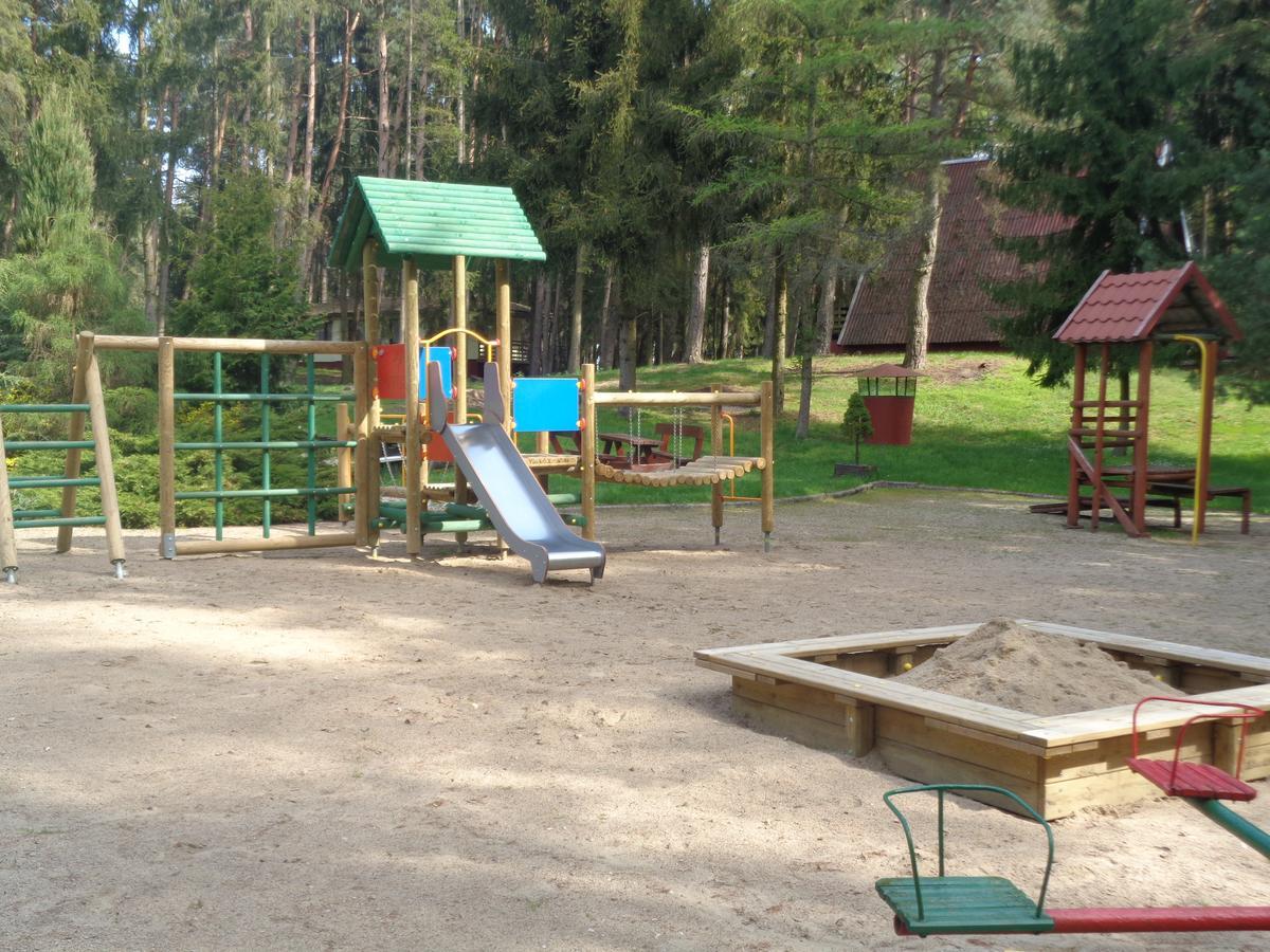 Ow Inter Piast Kalbornia - Z Wlasna Plaza Z Kapieliskiem I Przystania Dąbrówno Eksteriør billede